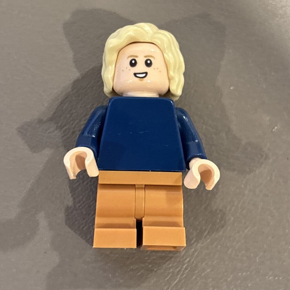Lego Charlie Bucket Minifigure #idea252 Set #21360 Willy Wonka Brand New